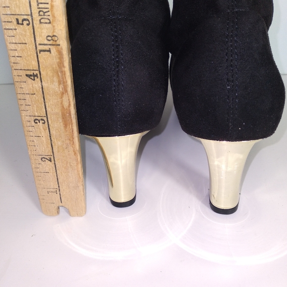 Alfani BAMBEY Black Faux Suede Gold Heel Ankl Bootie Boots- Women's Size- 6.5M - Picture 5 of 10